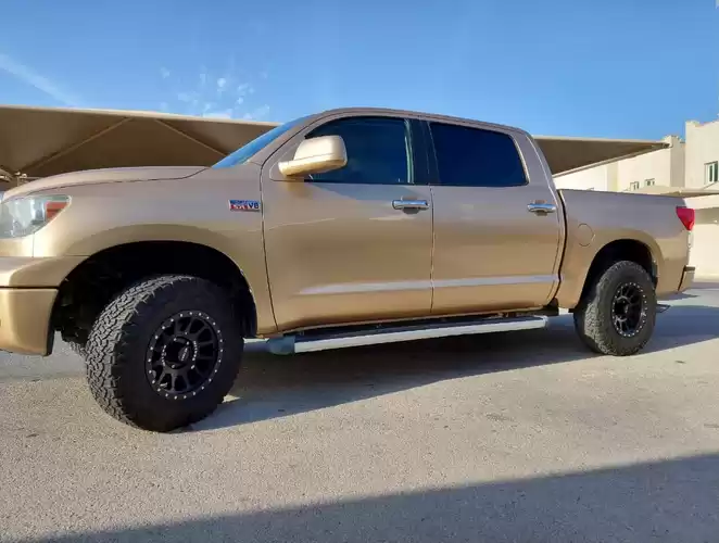 مستعملة Toyota Tundra للبيع في الدوحة #5459 - 1  صورة 